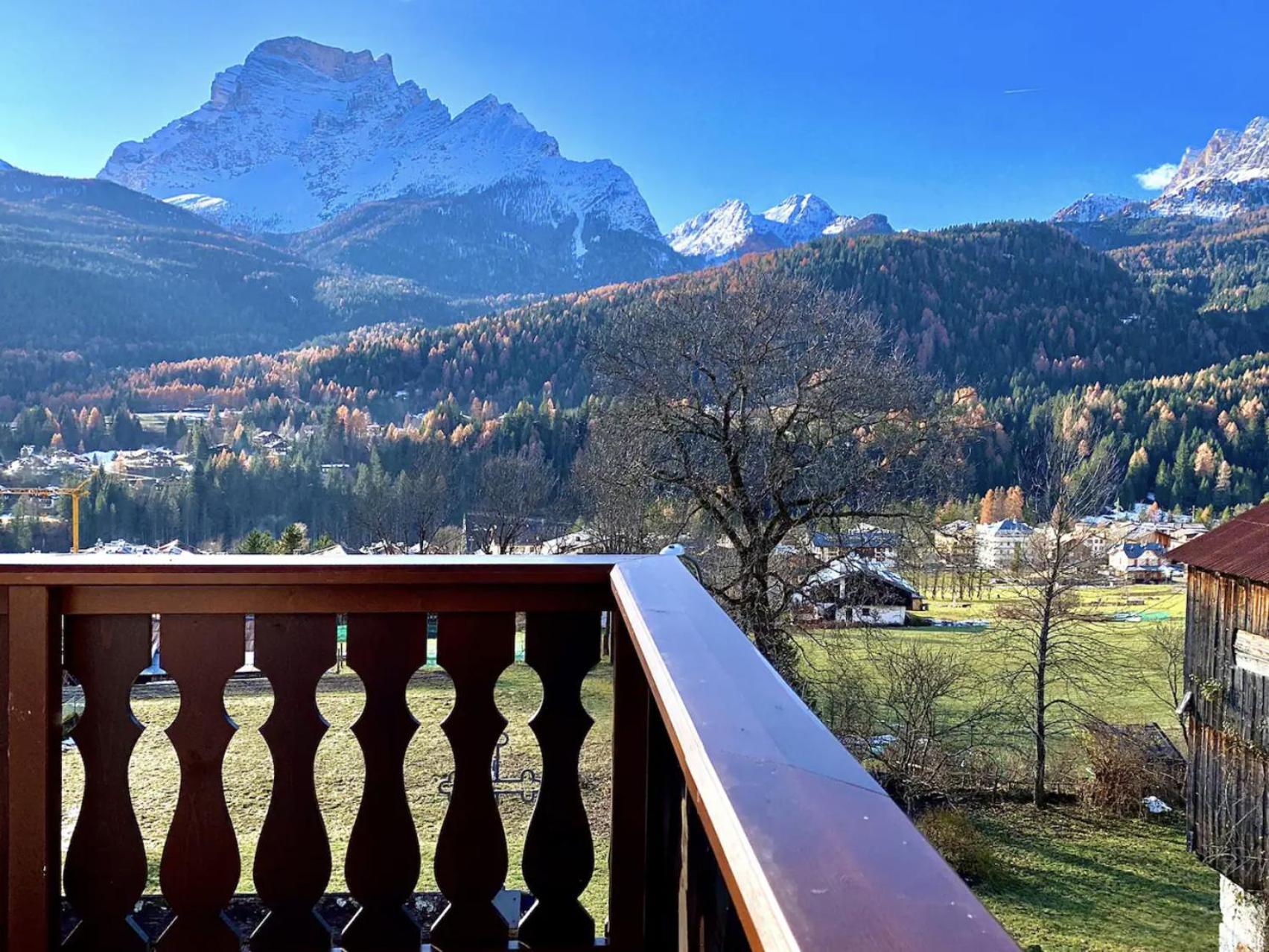 Appartamento Ampezzano Con Ampia Balconata San Vito di Cadore Exterior photo